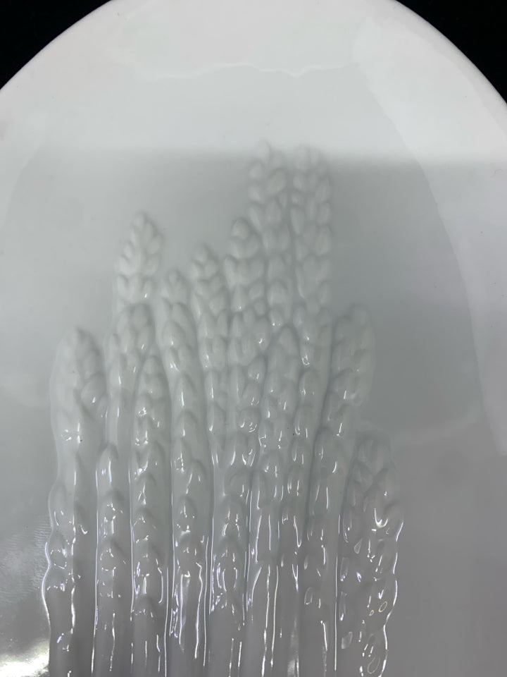 WHITE OVAL SERVING PIECE W/ EMBOSSED ASPARAGUS.