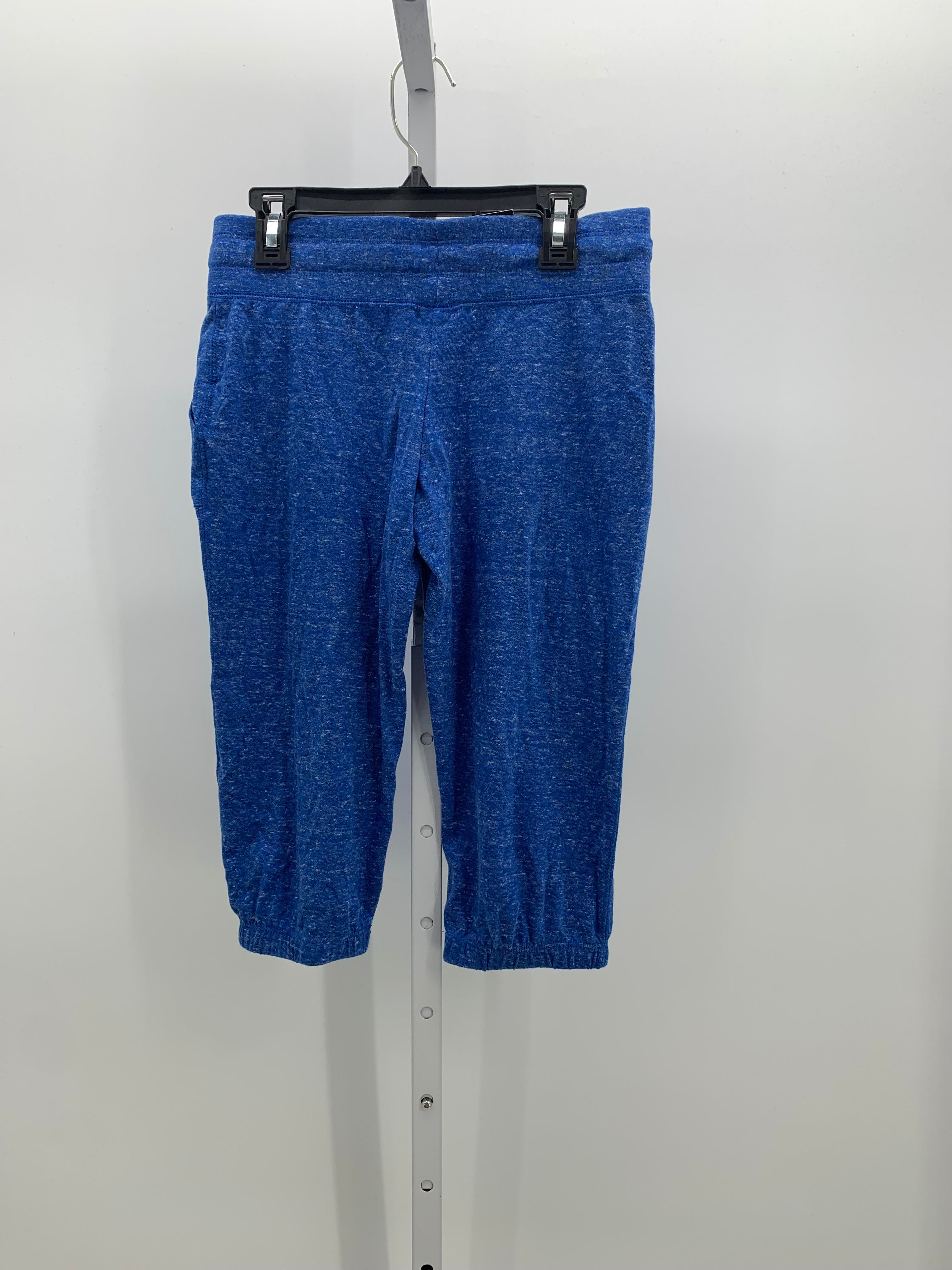 Nike Size 10-12 Girls Capri