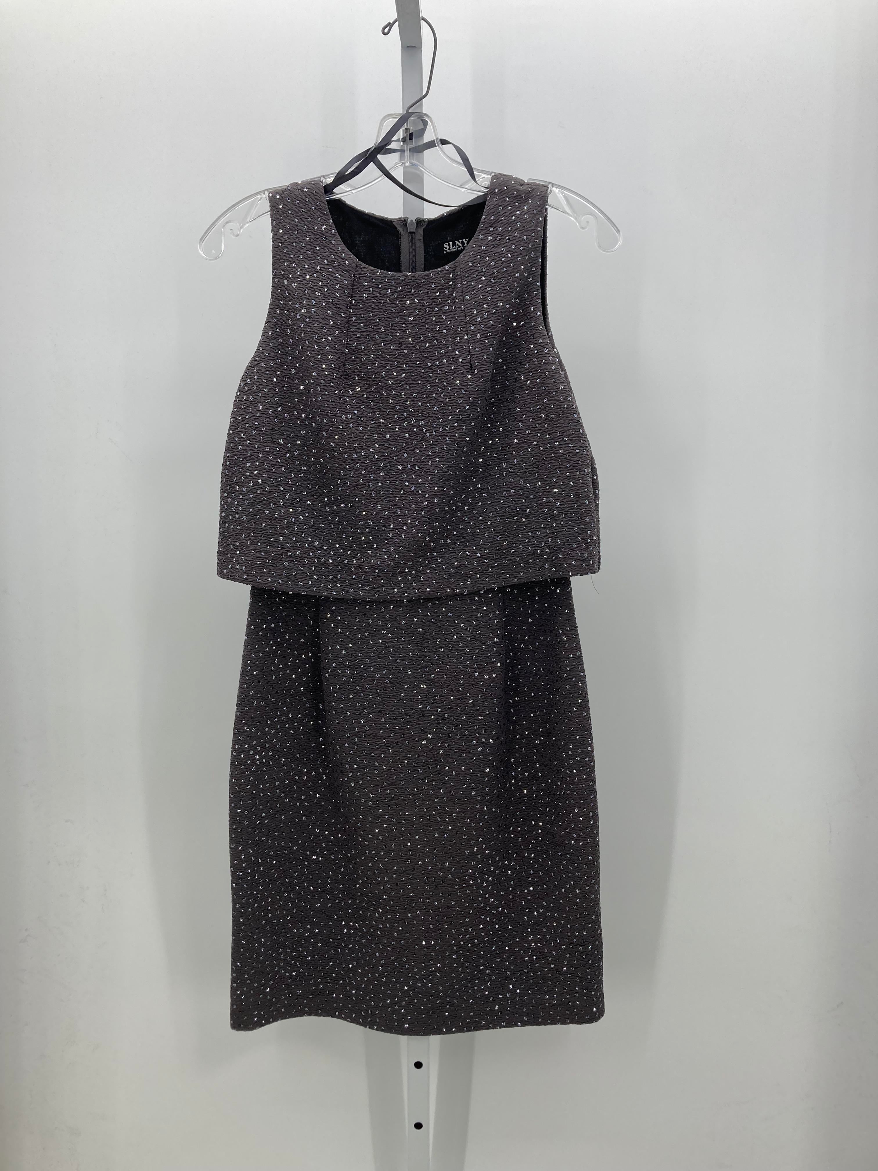 Size 6 Misses Sleeveless Dress