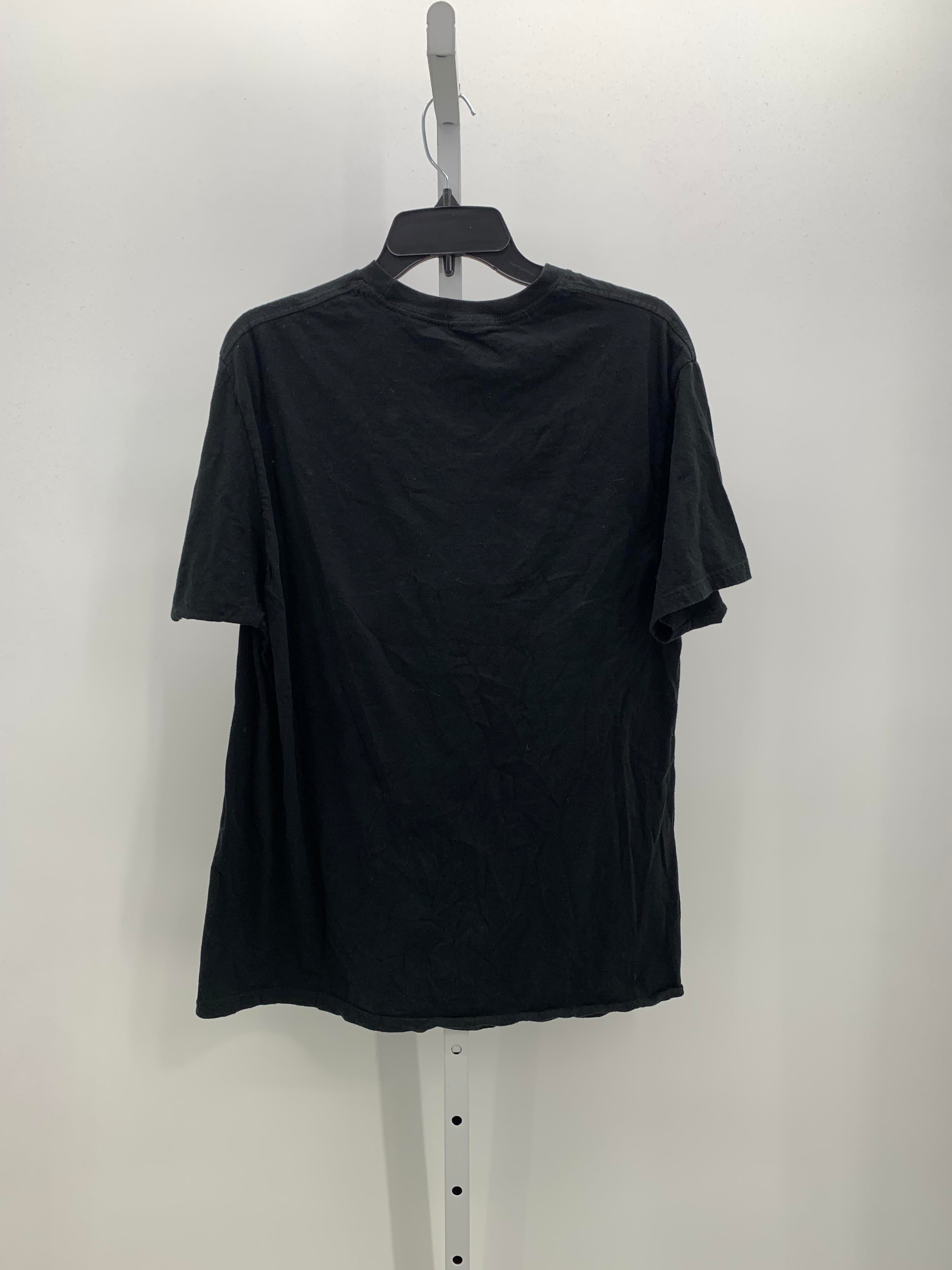GRAPHIC KNIT TEE.