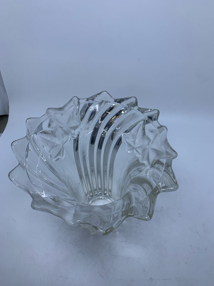 HEAVY GLASS FLARED EDGE VASE.