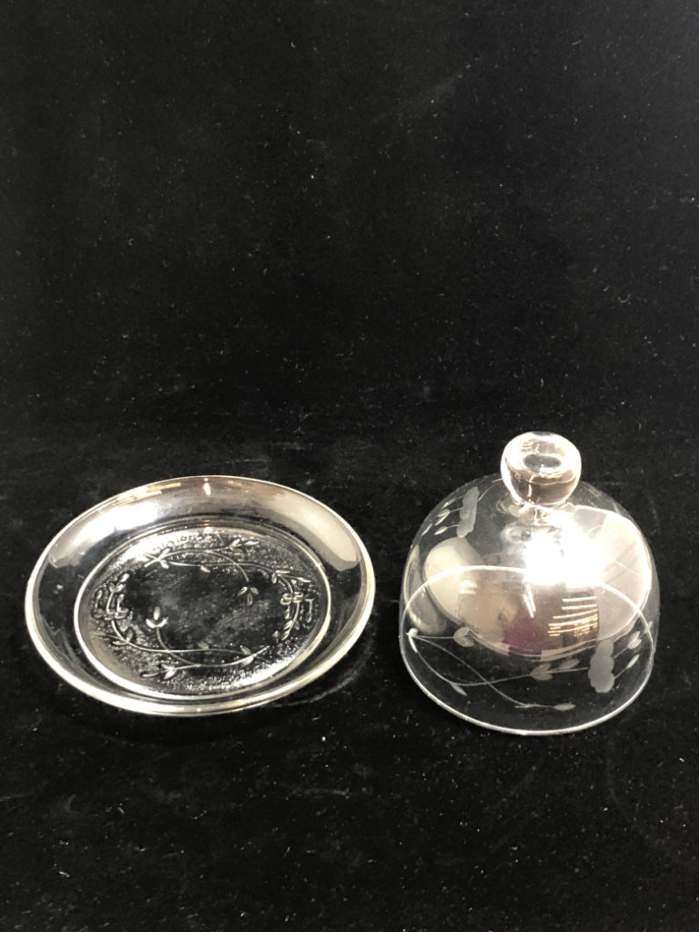 GLASS ETCHED COVERED BUTTER DISH.