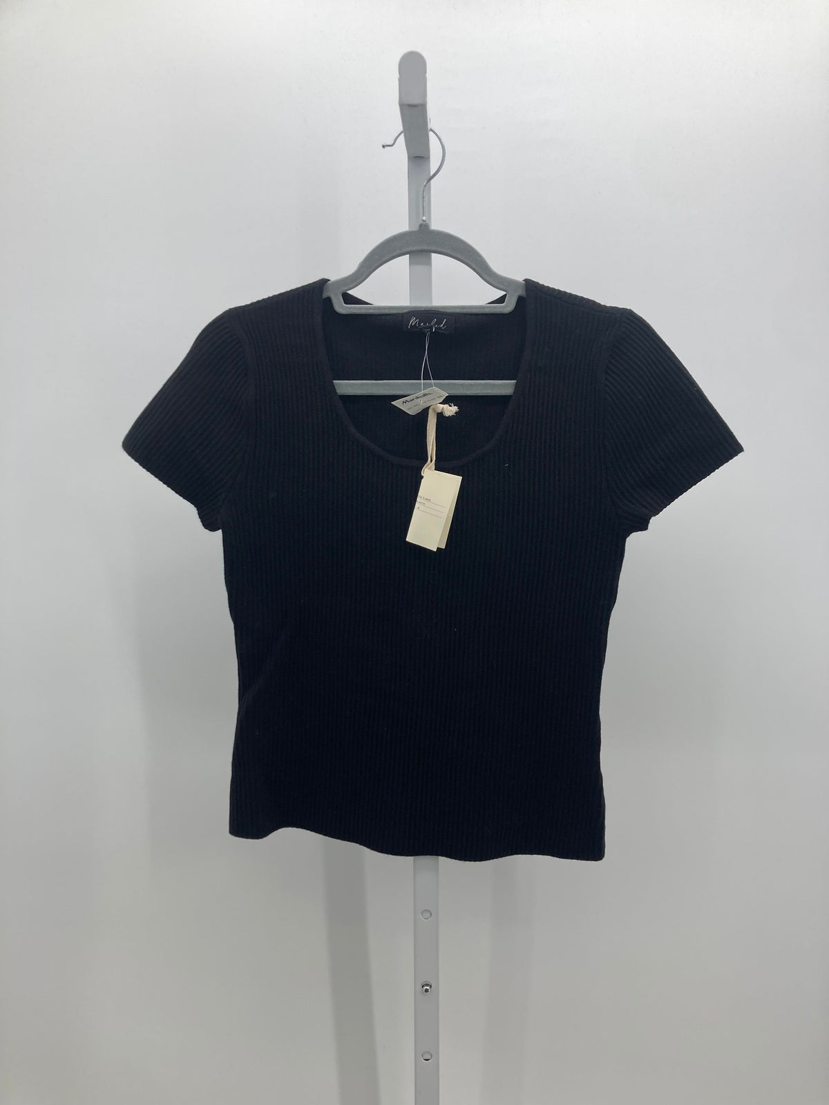 Size Small Misses Short Sleeve Shirt