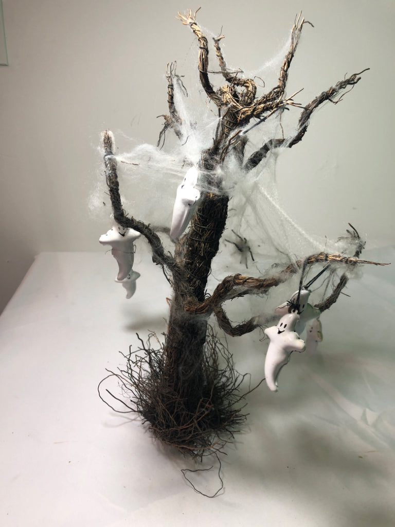 METAL GHOSTS, SPIDERWEB ON TWIG TREE DECOR.