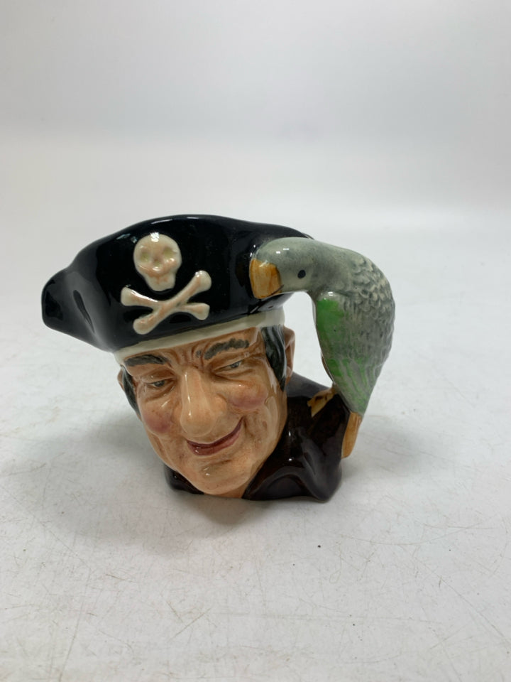 VTG LONG JOHN SILVER CREAMER.