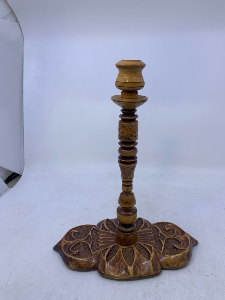 WOOD CARVED TAPERED CANDLE HOLDER.