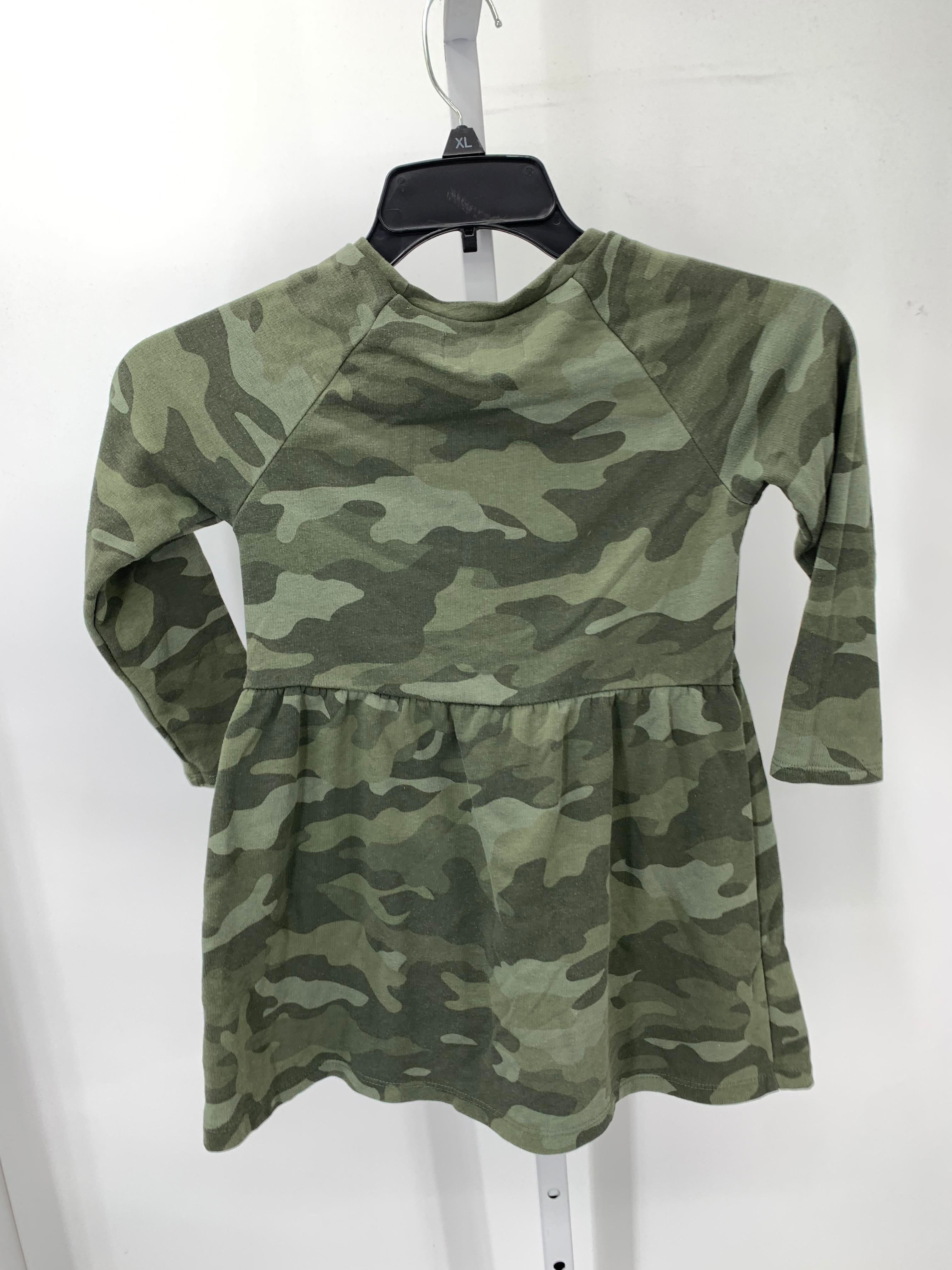 Old Navy Size 6-7 Girls Long Sleeve Dress