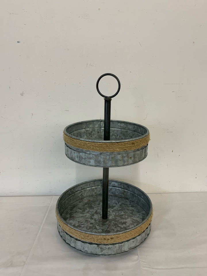 2 TIER GALVANIZED METAL CENTERPIECE.