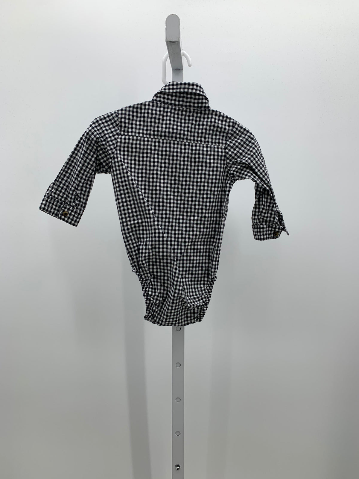 PLAID BTN DOWN