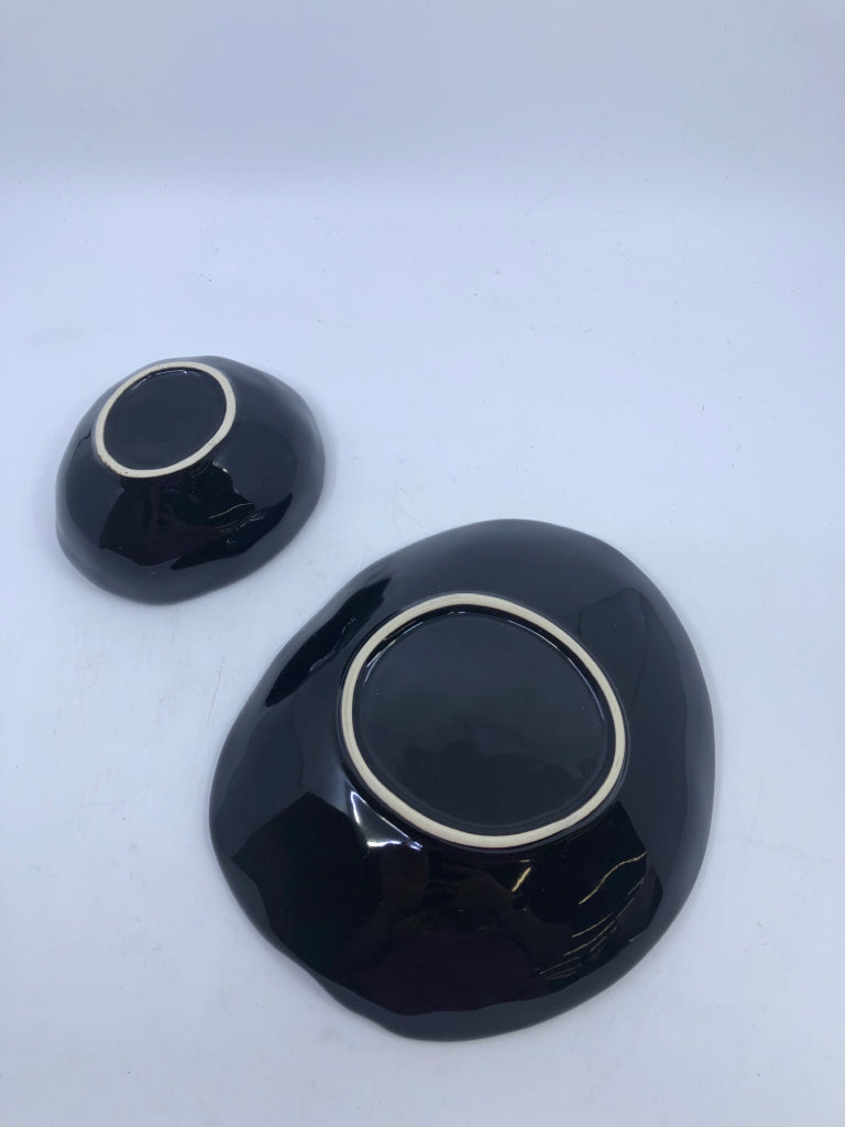 2PC DARK BLUE GLAZED CERAMIC PLATE AND DIP BOWL.