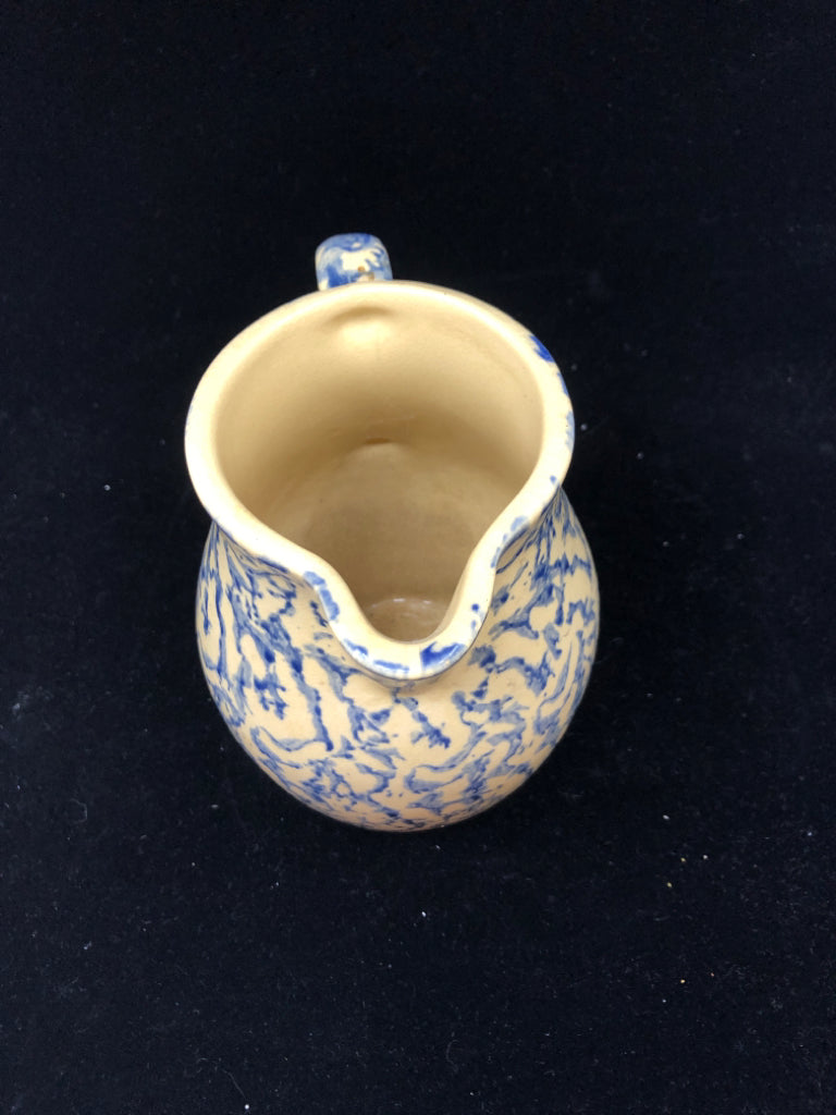 BEIGE CERAMIC PITCHER W/BLUE MARBLE DESIGN ROBINSON RANSBOTTOM.