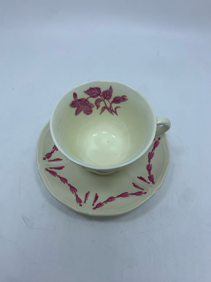 VTG WEDGWOOD HUSK PATTERN TEACUP/SAUCER.