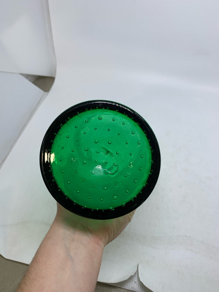DARK GREEN THICK CYLINDER VASE.