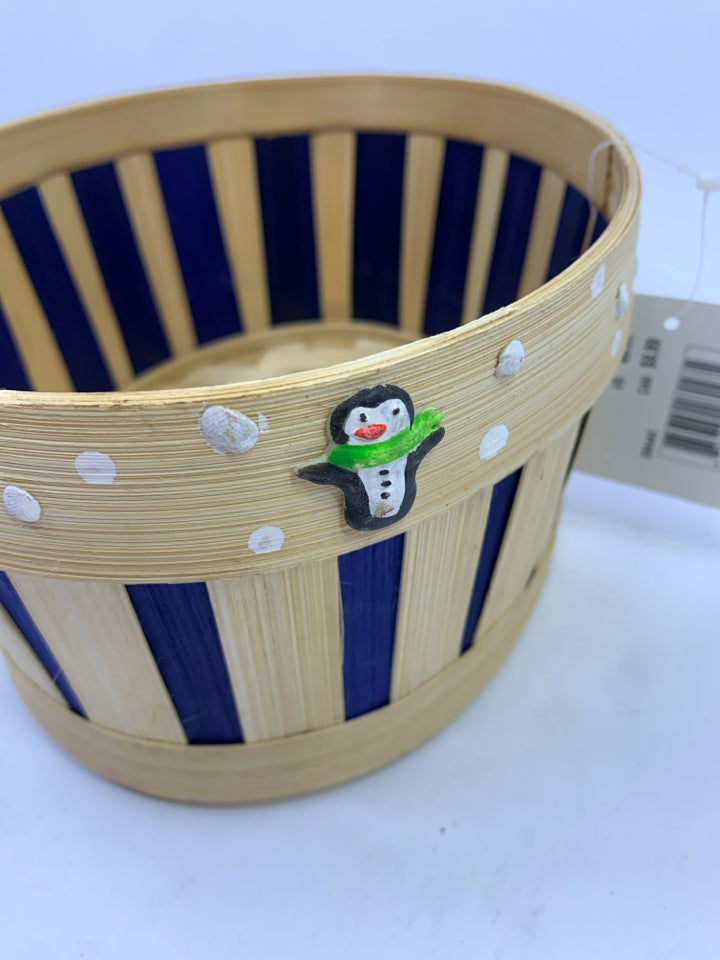 BLUE AND WOOD BASKET W PENGUINS.