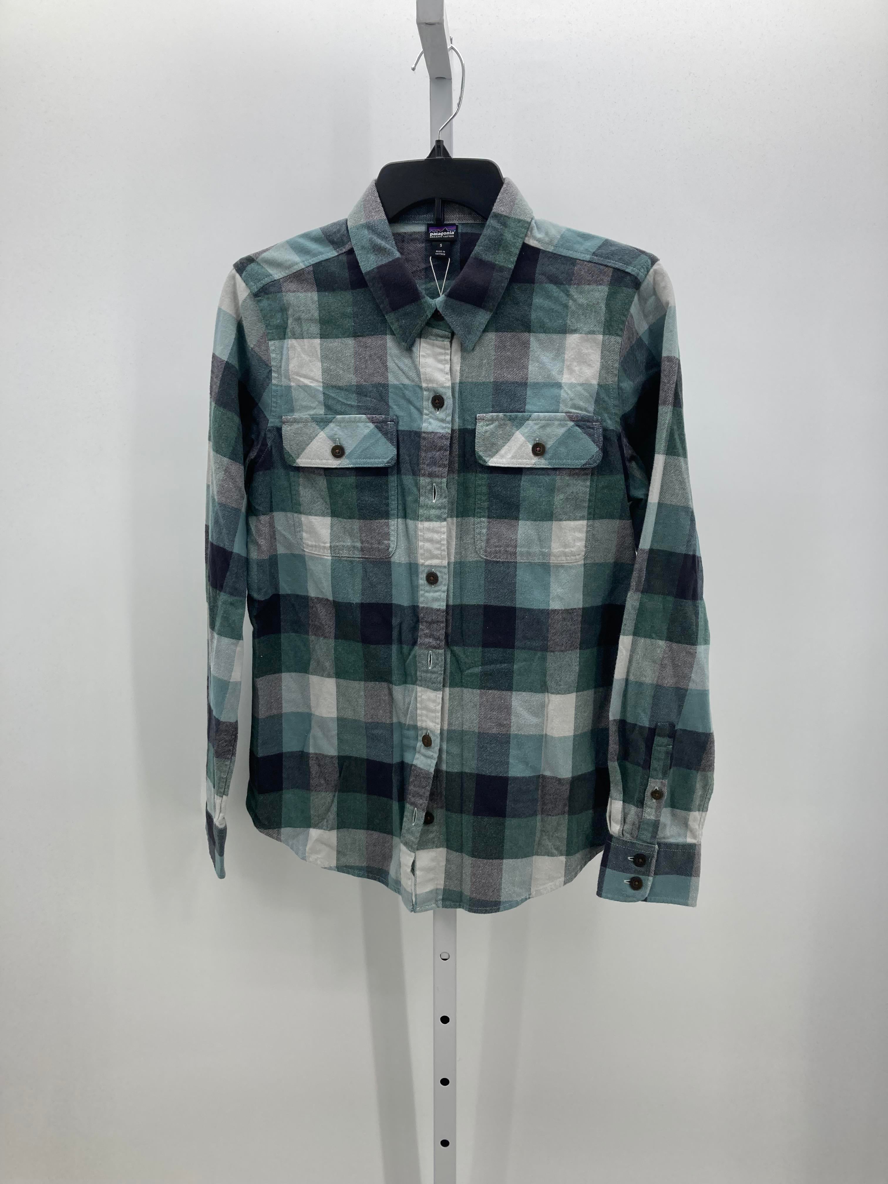 Patagonia Size Small Misses Long Sleeve Shirt