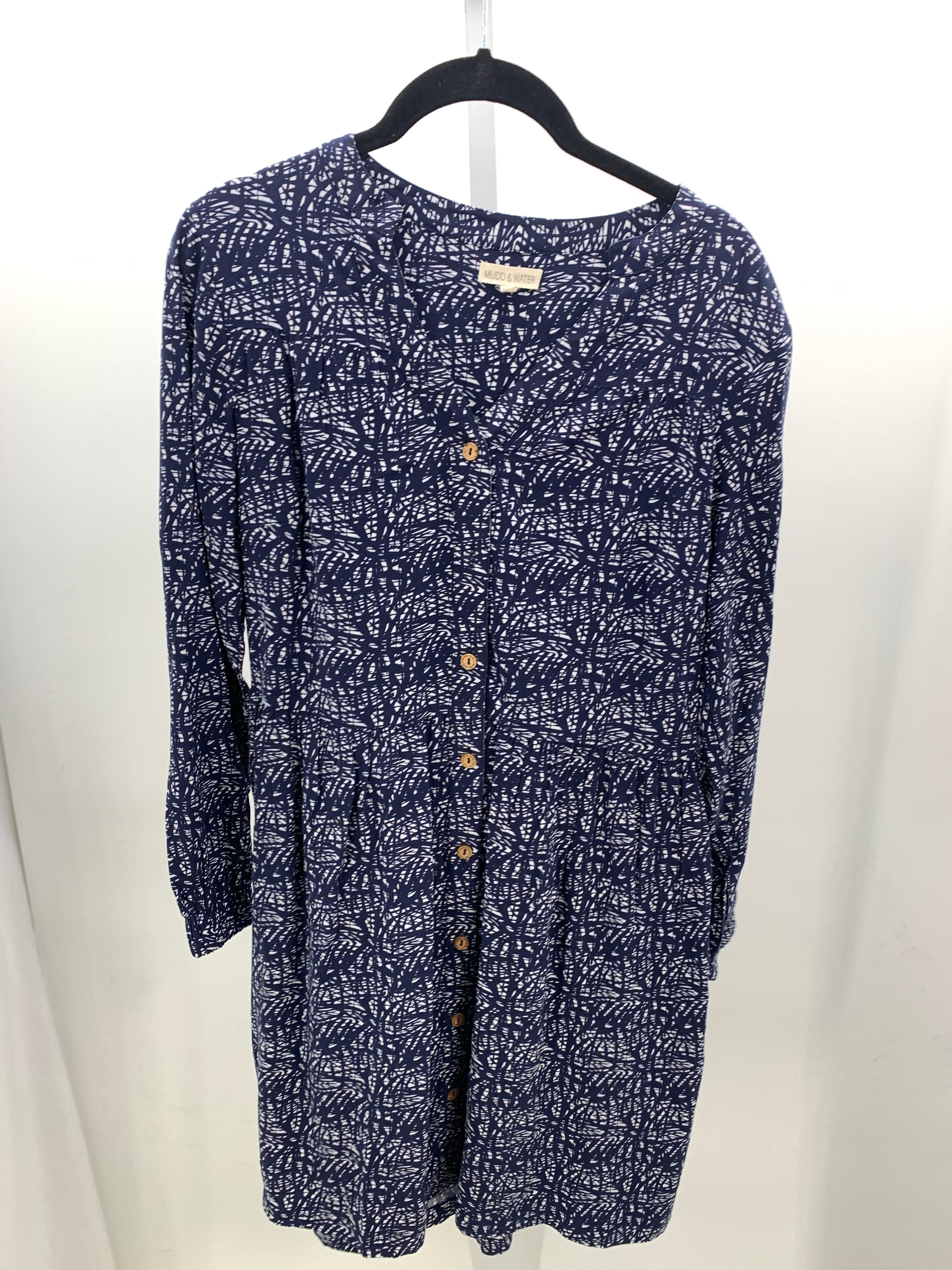 Size 8 Misses Long Sleeve Dress