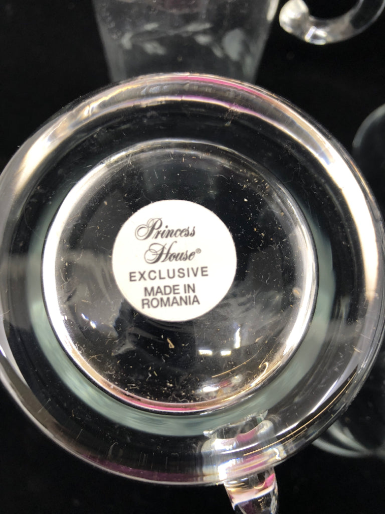 NIB PRINCESS HOUSE CRYSTAL GLASSES W/LOW HANDLE.