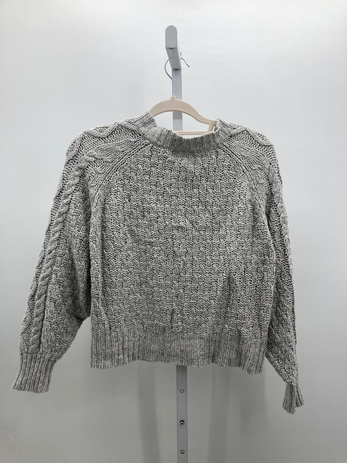 Universal Thread Size Medium Misses Long Slv Sweater