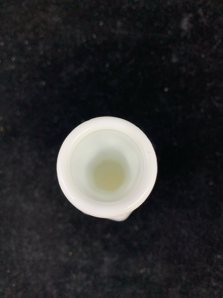 VTG SLIGHT RIB MILK GLASS BUD VASE.