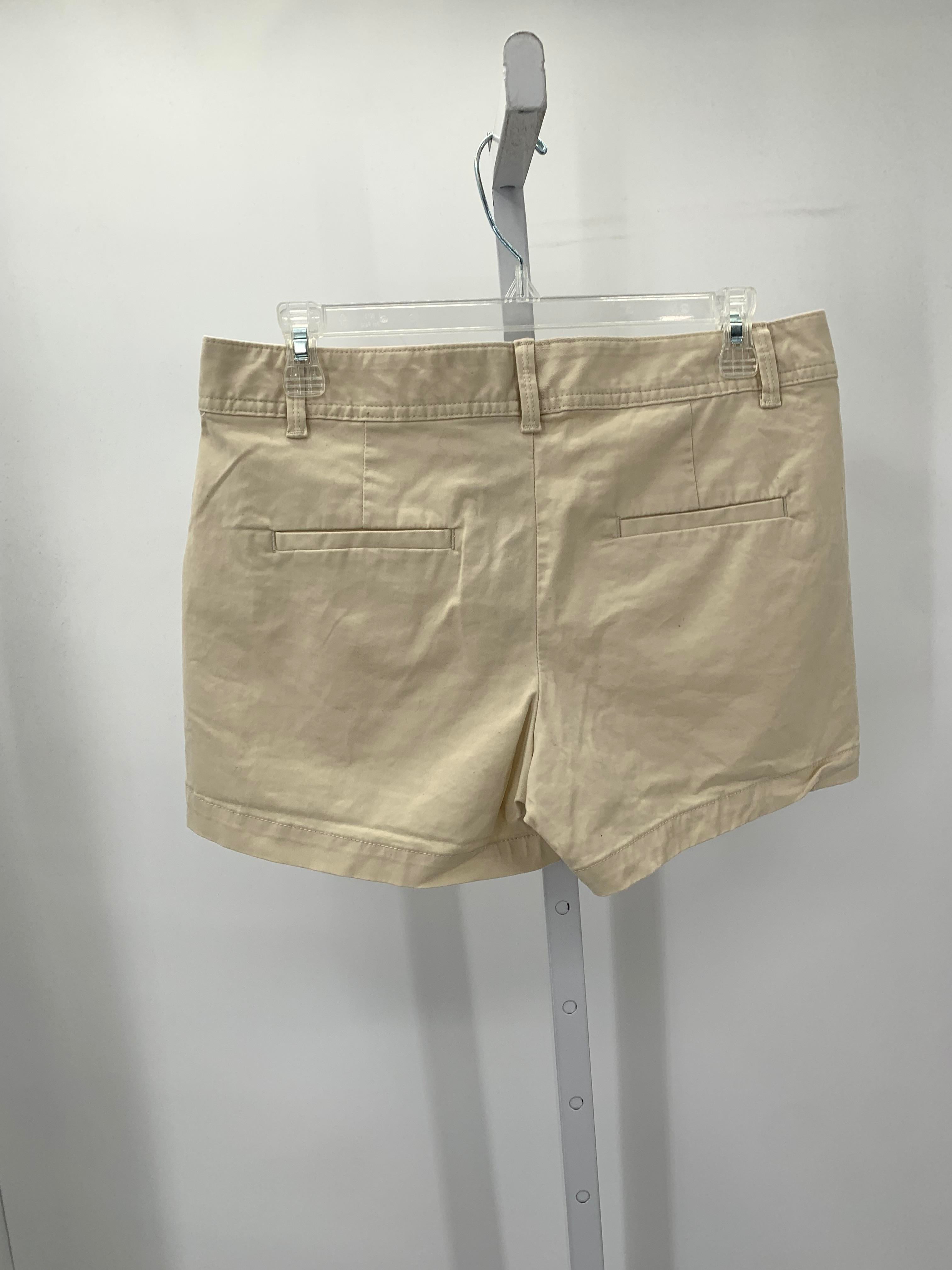 Gap Size 6 Misses Shorts