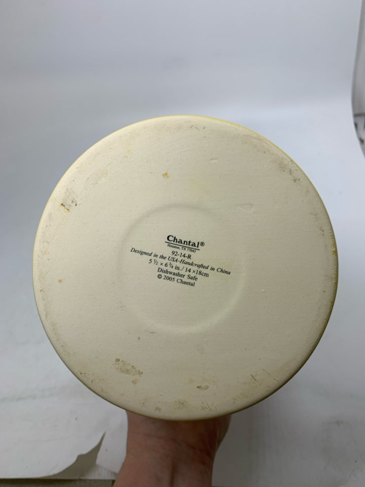 RIBBED BOTTOM UTENSIL CROCK.