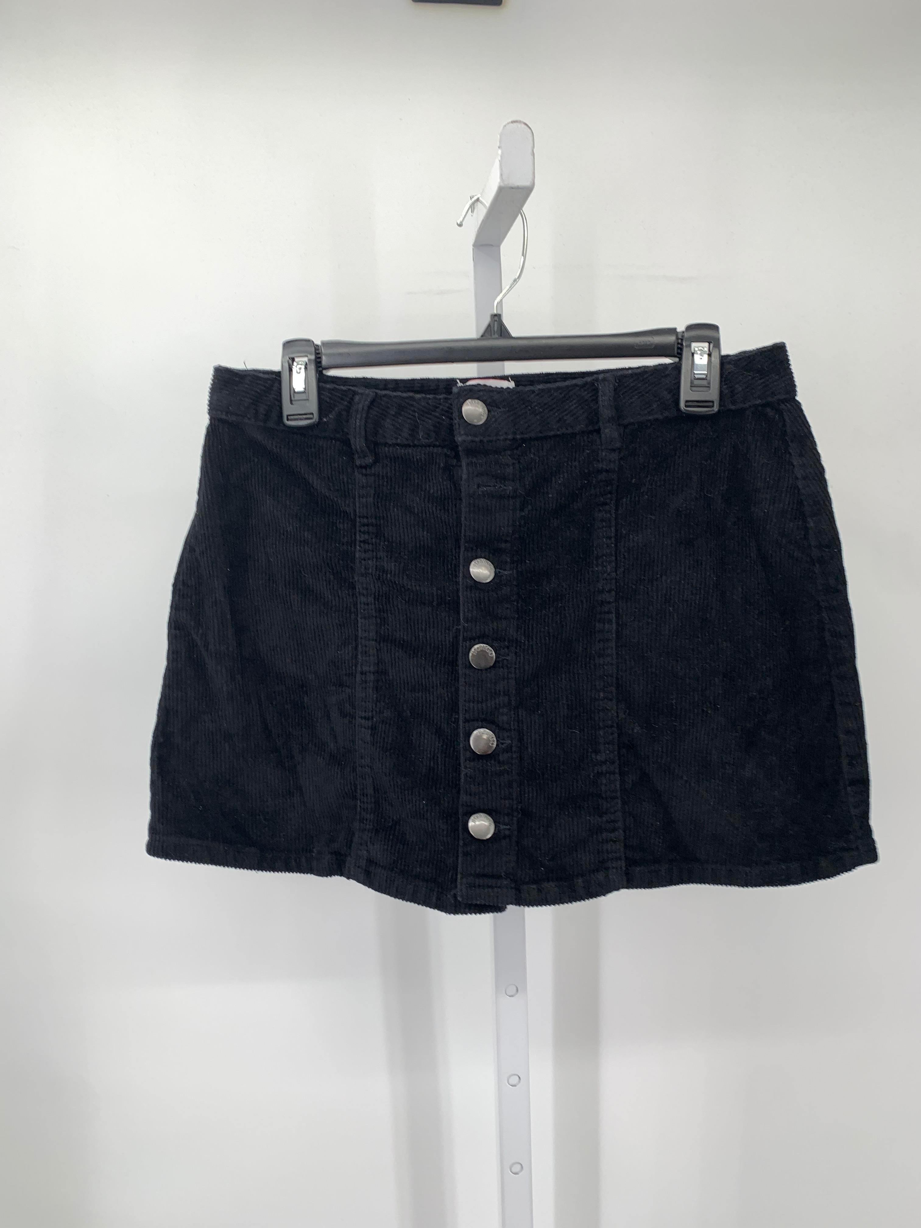 Bongo Size Medium Juniors Skirt