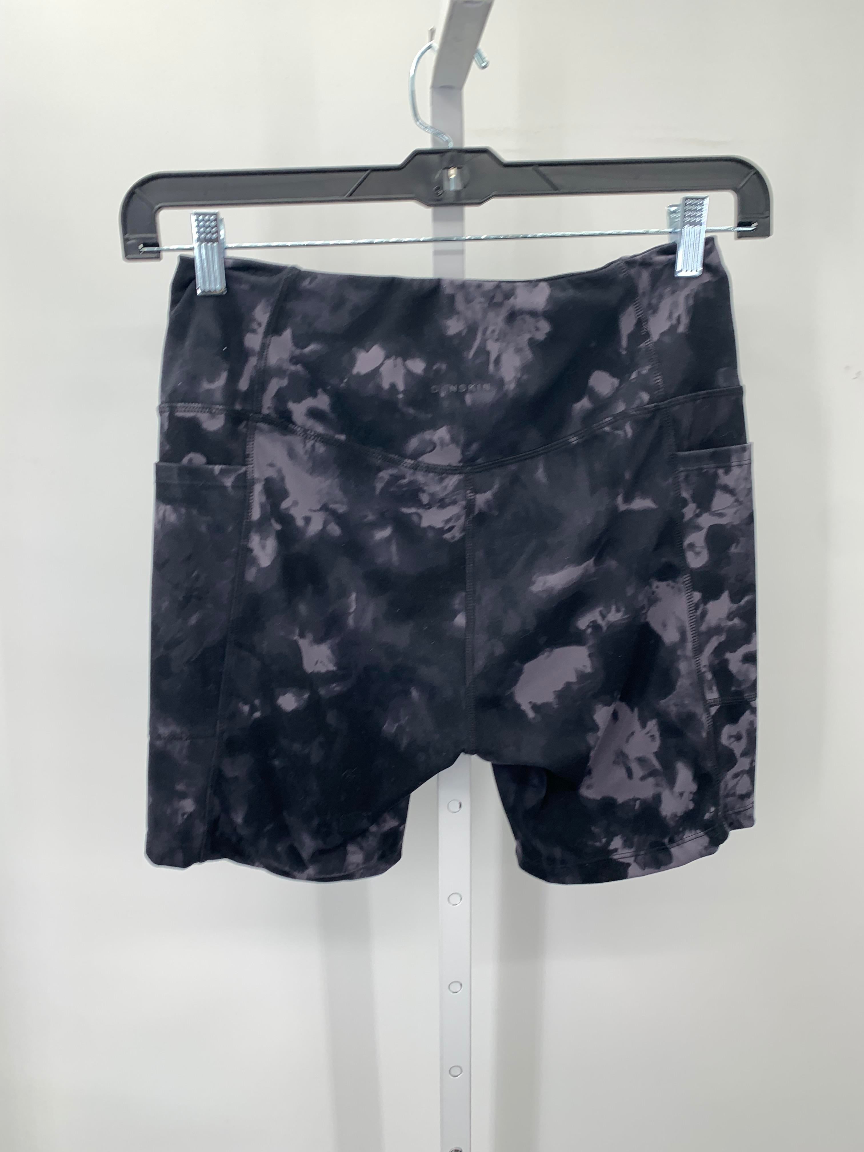 Danskin Size Large Misses Shorts