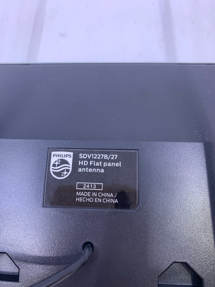 NIB PHILIPS HD FLAT PANEL ANTENNA.