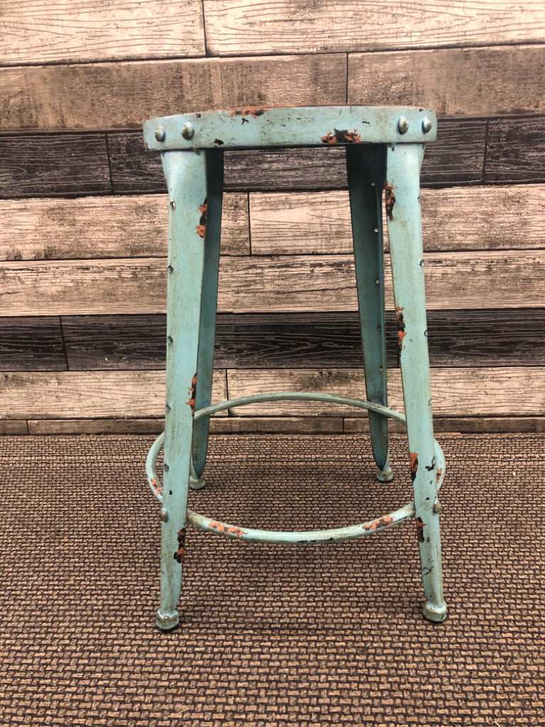 TEAL DISTRESSED STOOL.