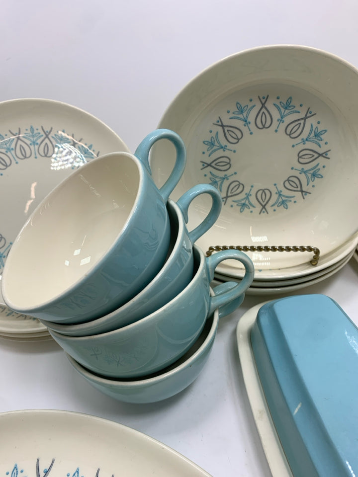 30PC VTG BLUE COLORCRAFT DISH SET SVC FOR 4+.