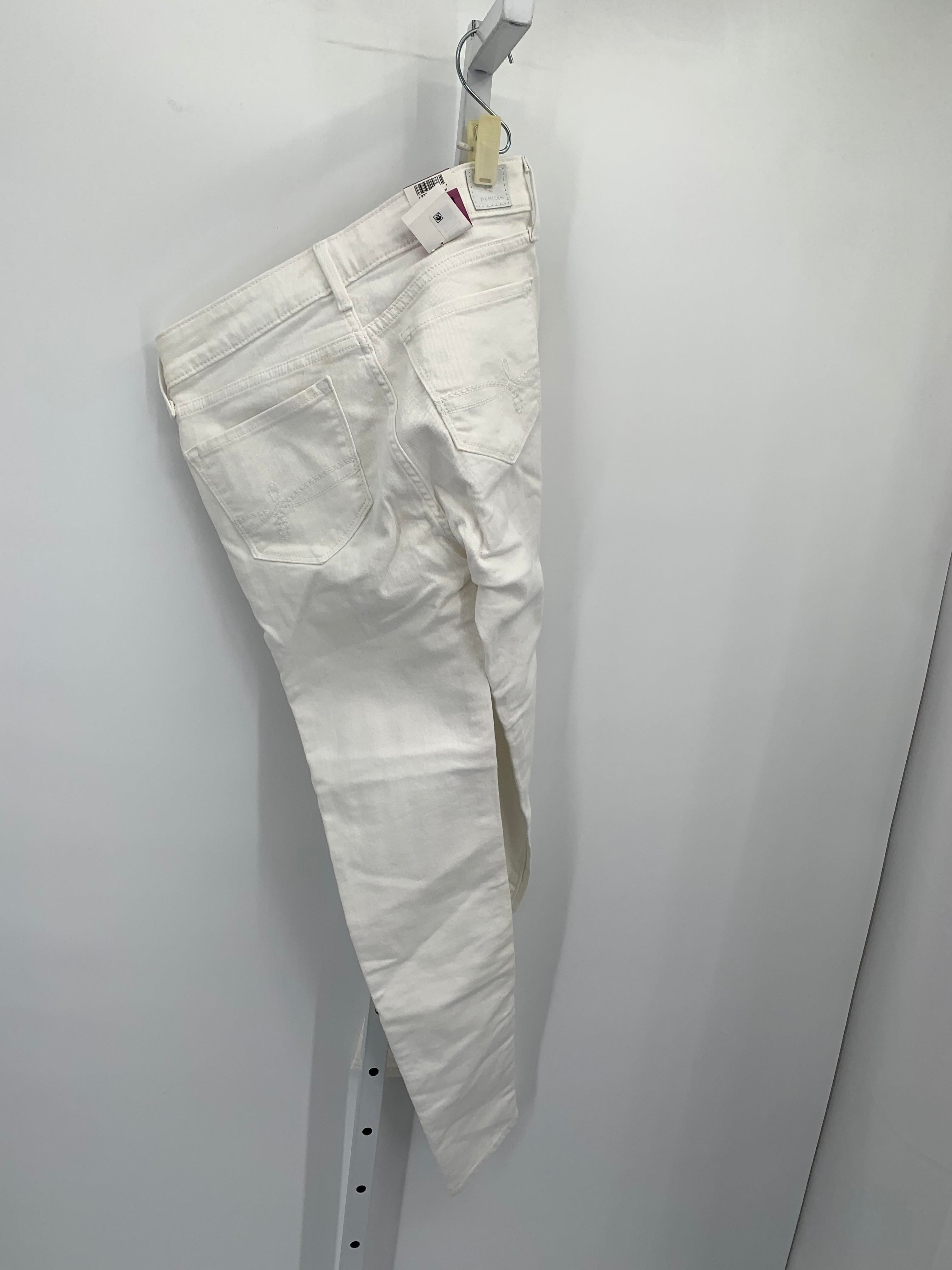 Levis Size 5 Juniors Jeans