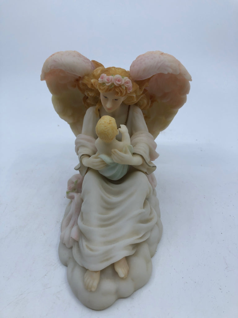 CHILDREN'S JOY SERAPHIM CLASSICS ANGEL WITH BABY.