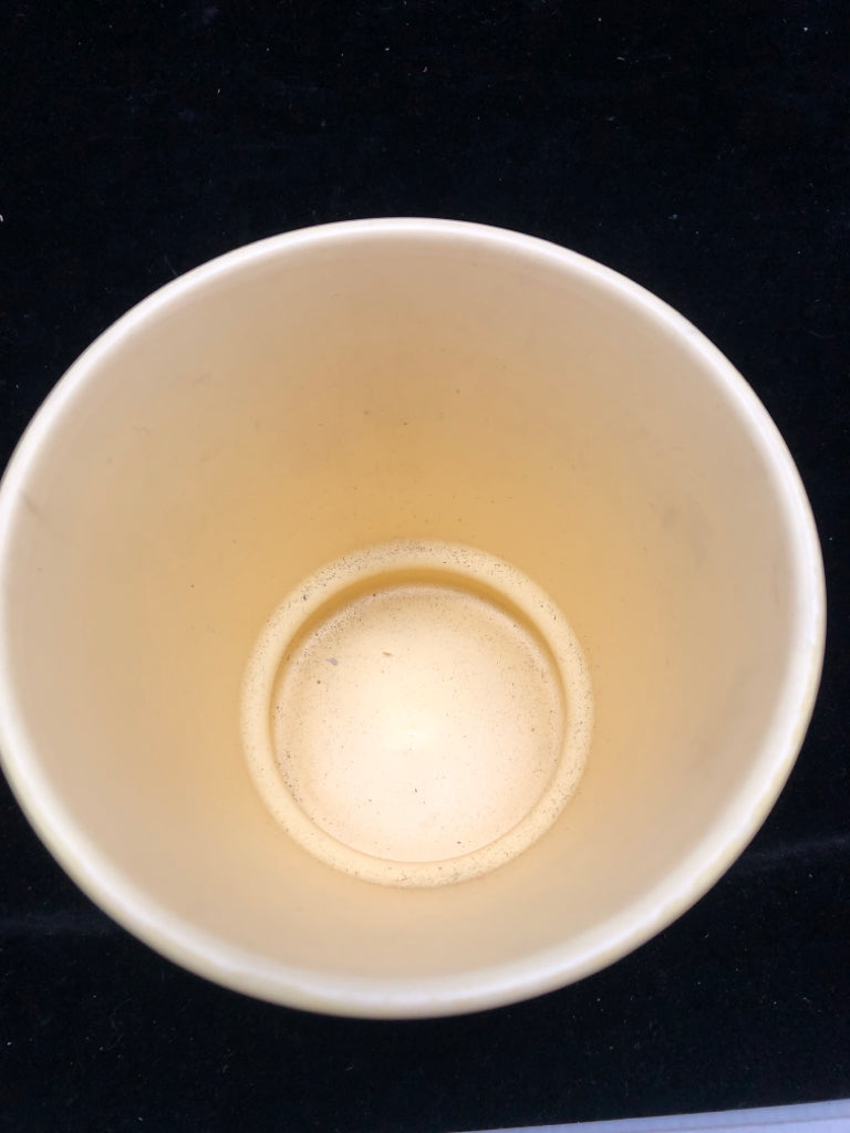 YELLOW CERAMIC ROUND PLANTER POT.
