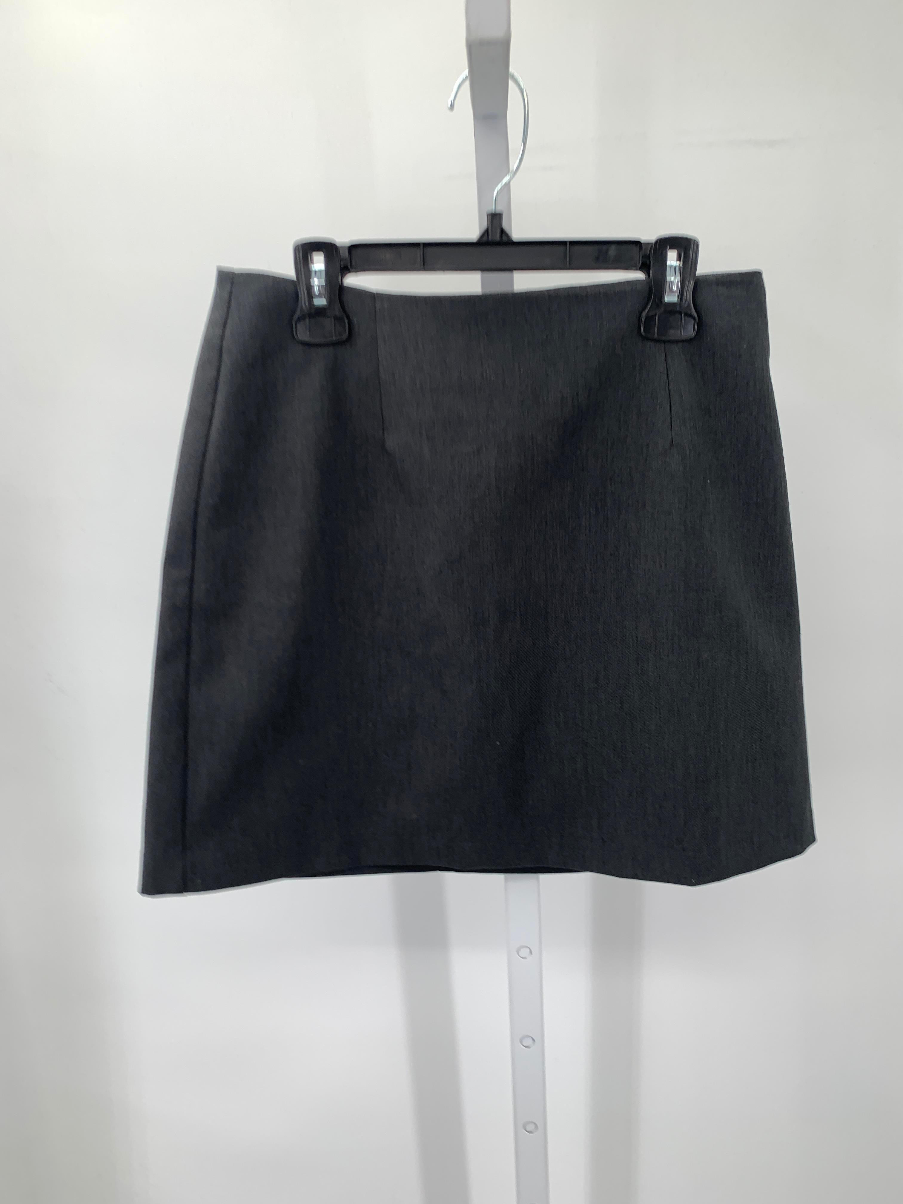 A. Byer Size 7 Juniors Skirt
