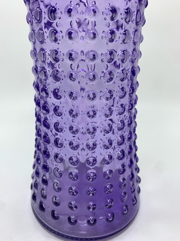 TEXTURED PURPLE VASE.