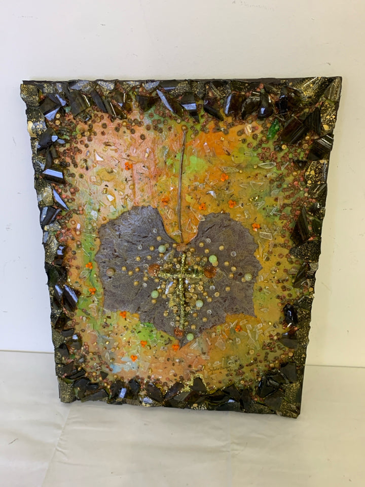 TEXTURED MIXED MEDIA GLASS LEAF WALL ART.