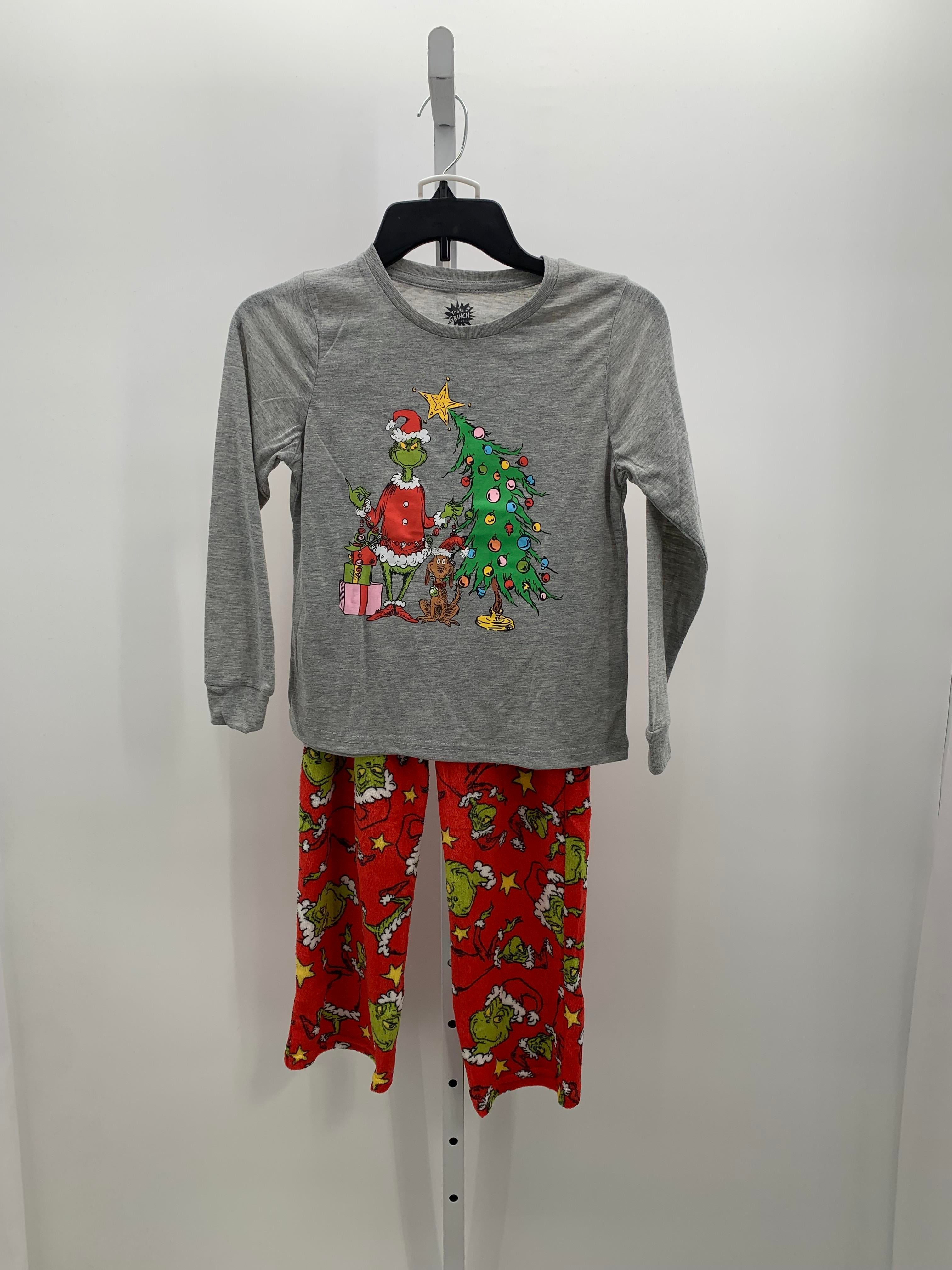NWOT THE GRINCH PJS