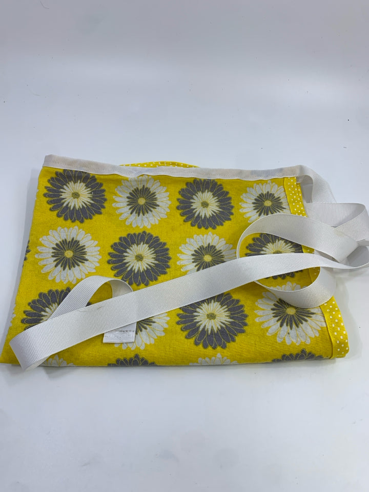 GREY & WHITE SUNFLOWER APRON