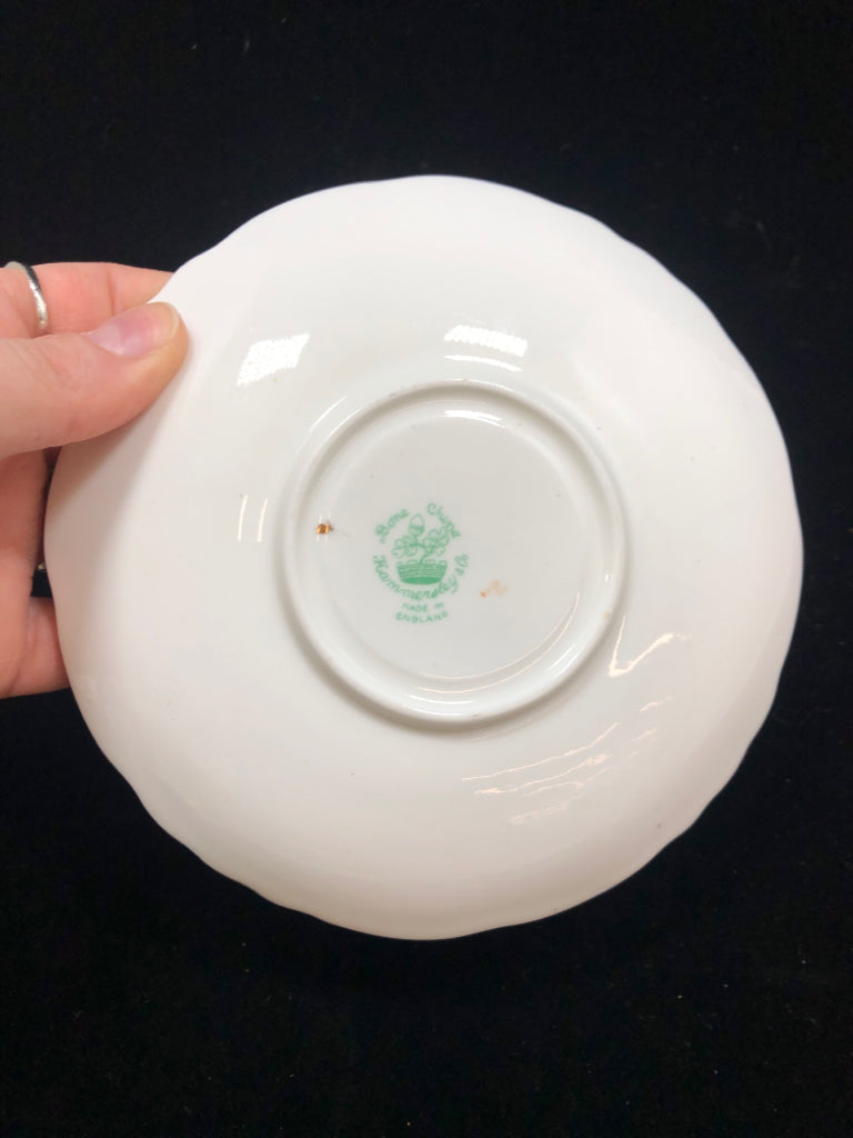 VTG PURPLE FLOWER TEACUP/SAUCER.