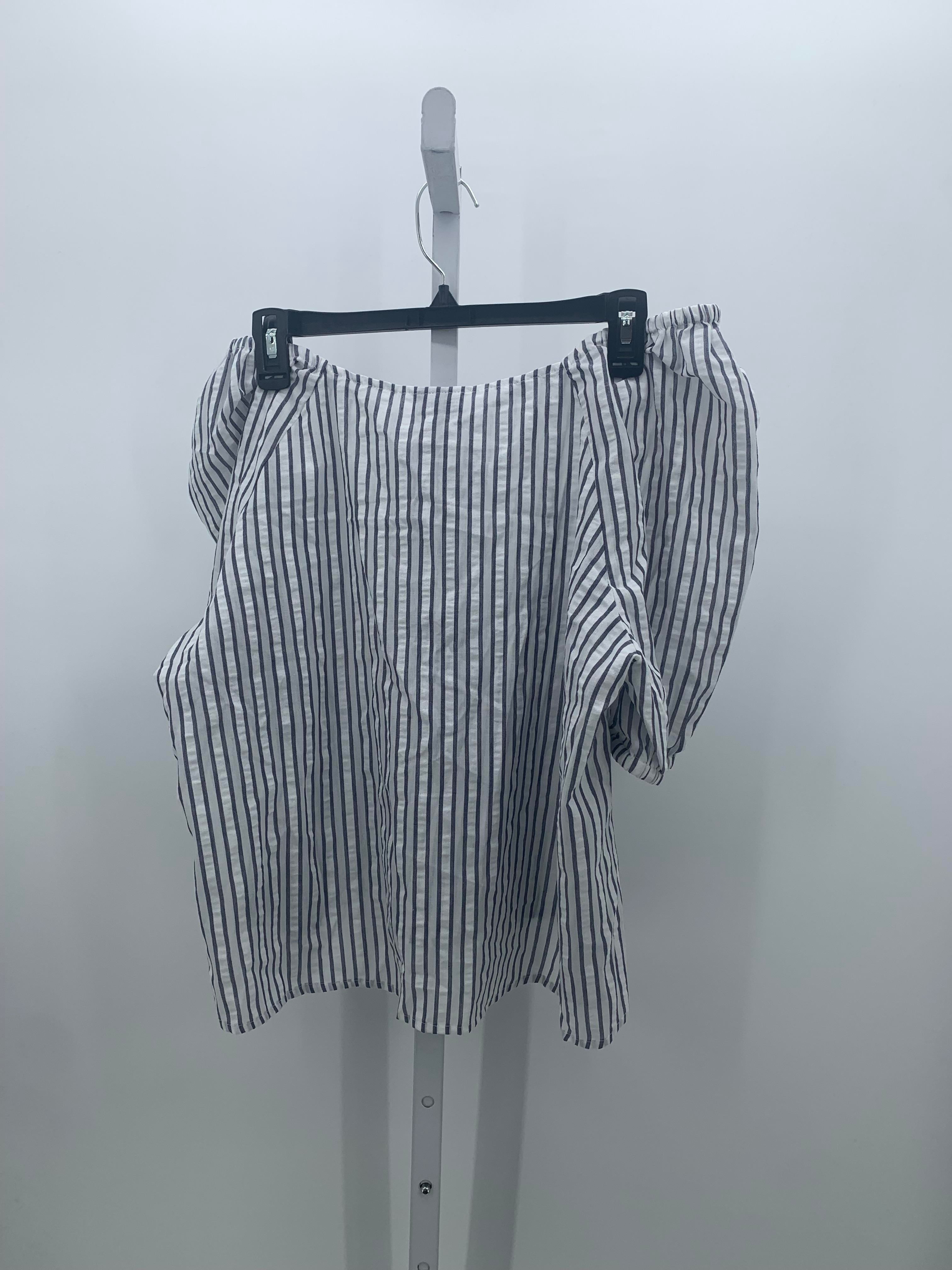 Torrid Size 1X Womens Short Sleeve Shirt
