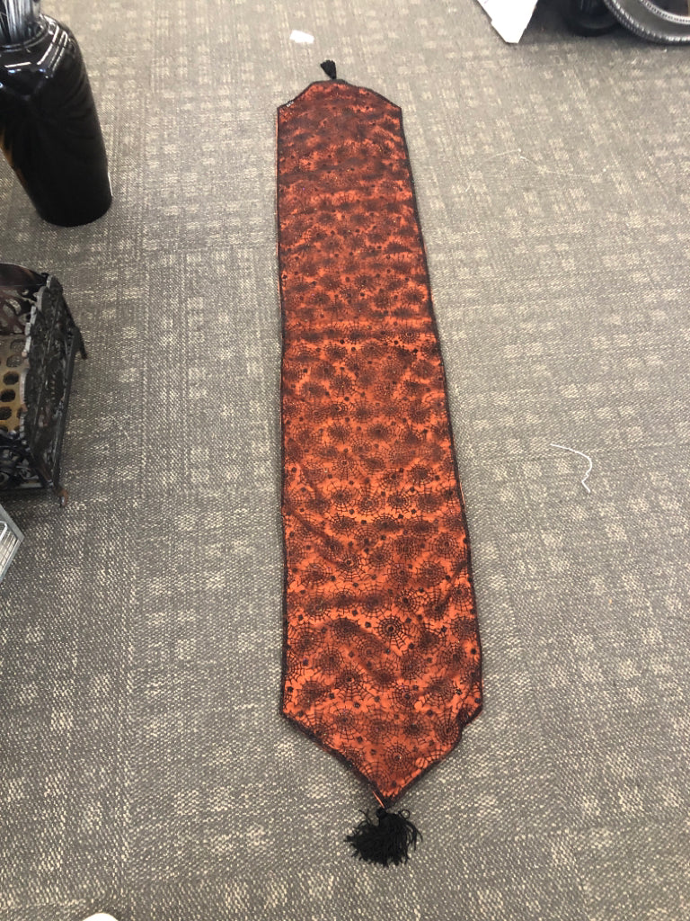 BLACK AND ORANGE SPIDER WEB TABLE RUNNER.