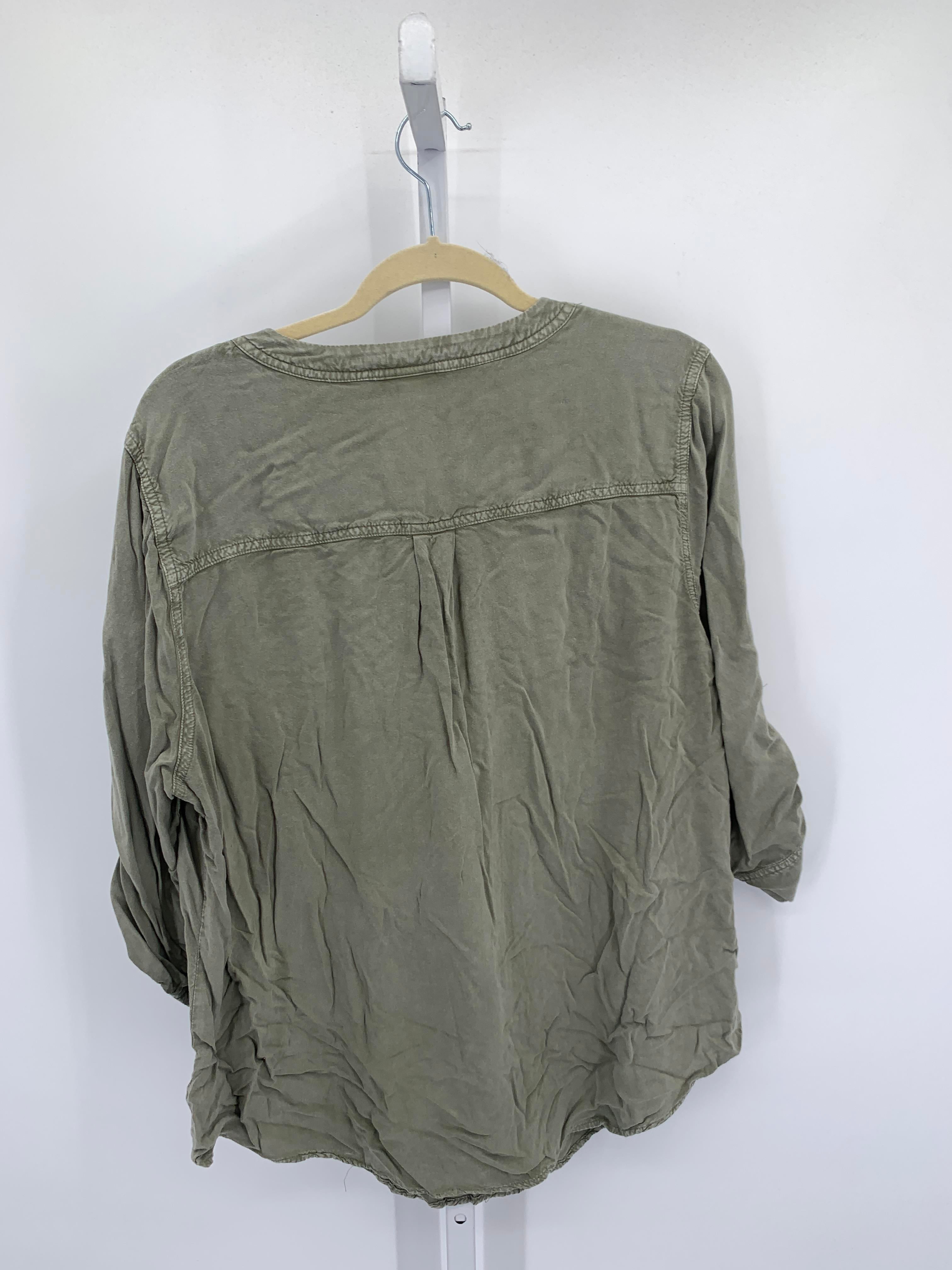 Torrid Size 2X Womens 3/4 Sleeve Shirt