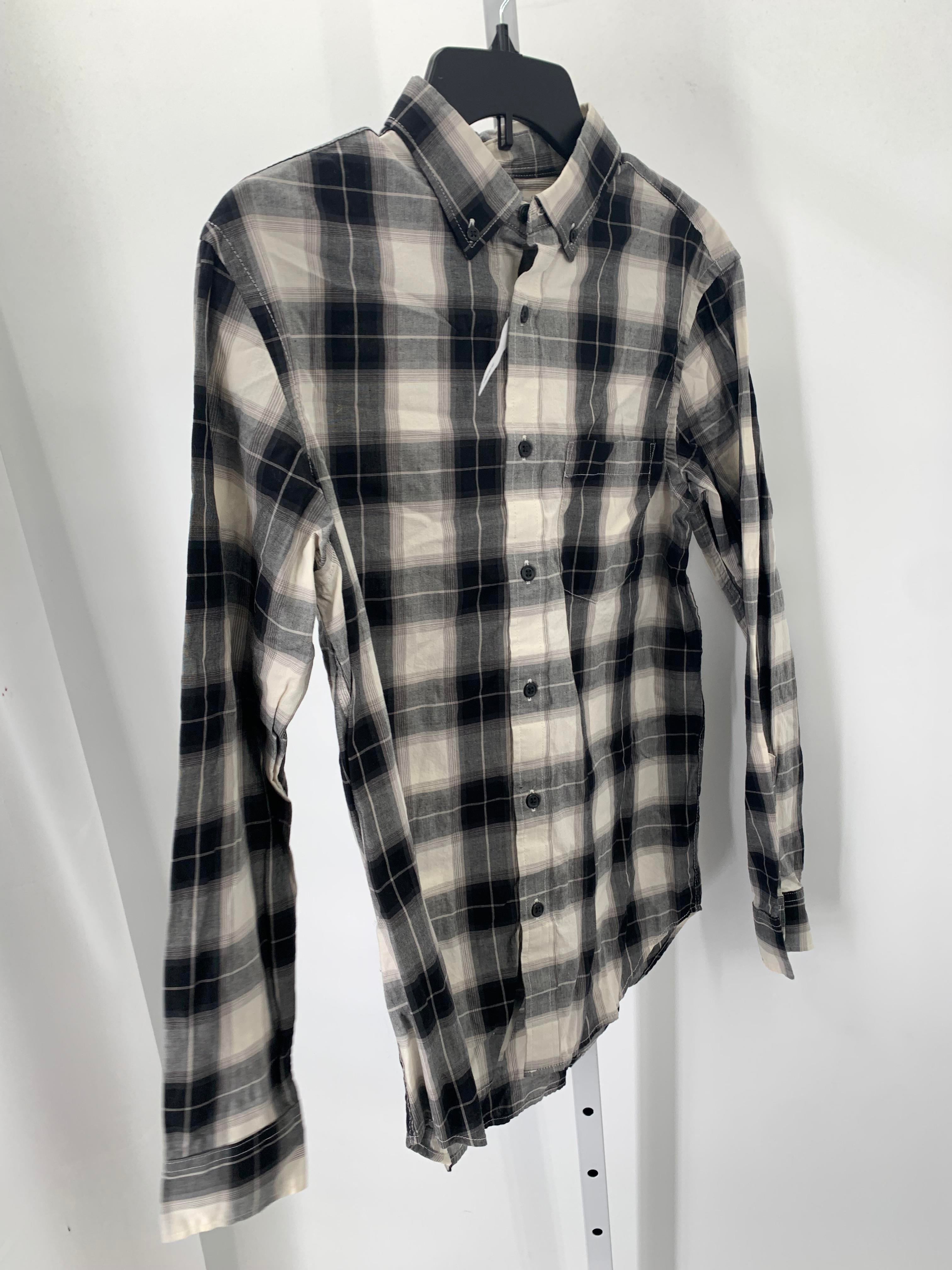NEW PLAID BTN DOWN