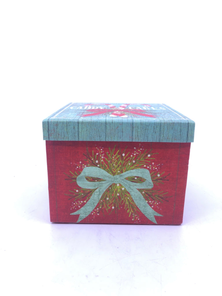 CANDY CANES GIFT BOX.