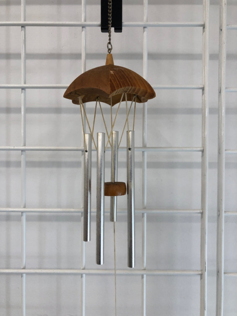 WOODEN UMBRELLA WINDCHIME.