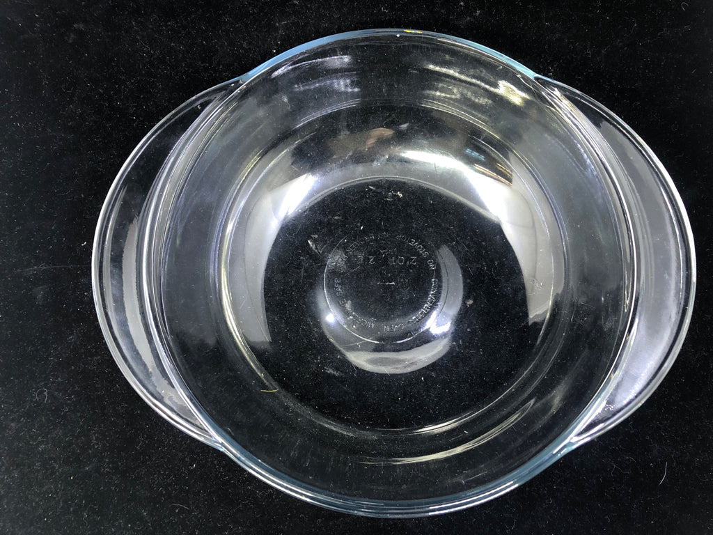 ROUND GLASS MIXING BOWL W HANDLES.