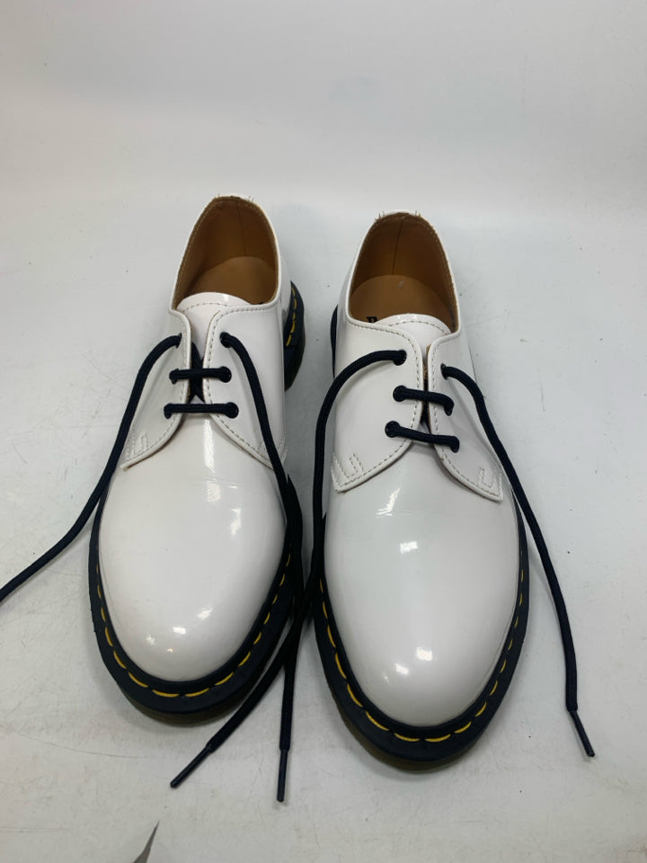 Doc Dr Martens Patent Leather Oxford Shoes (Women-10, Men-9)
