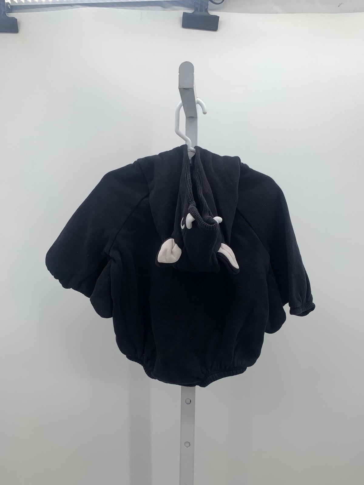 HOODED BAT KNIT