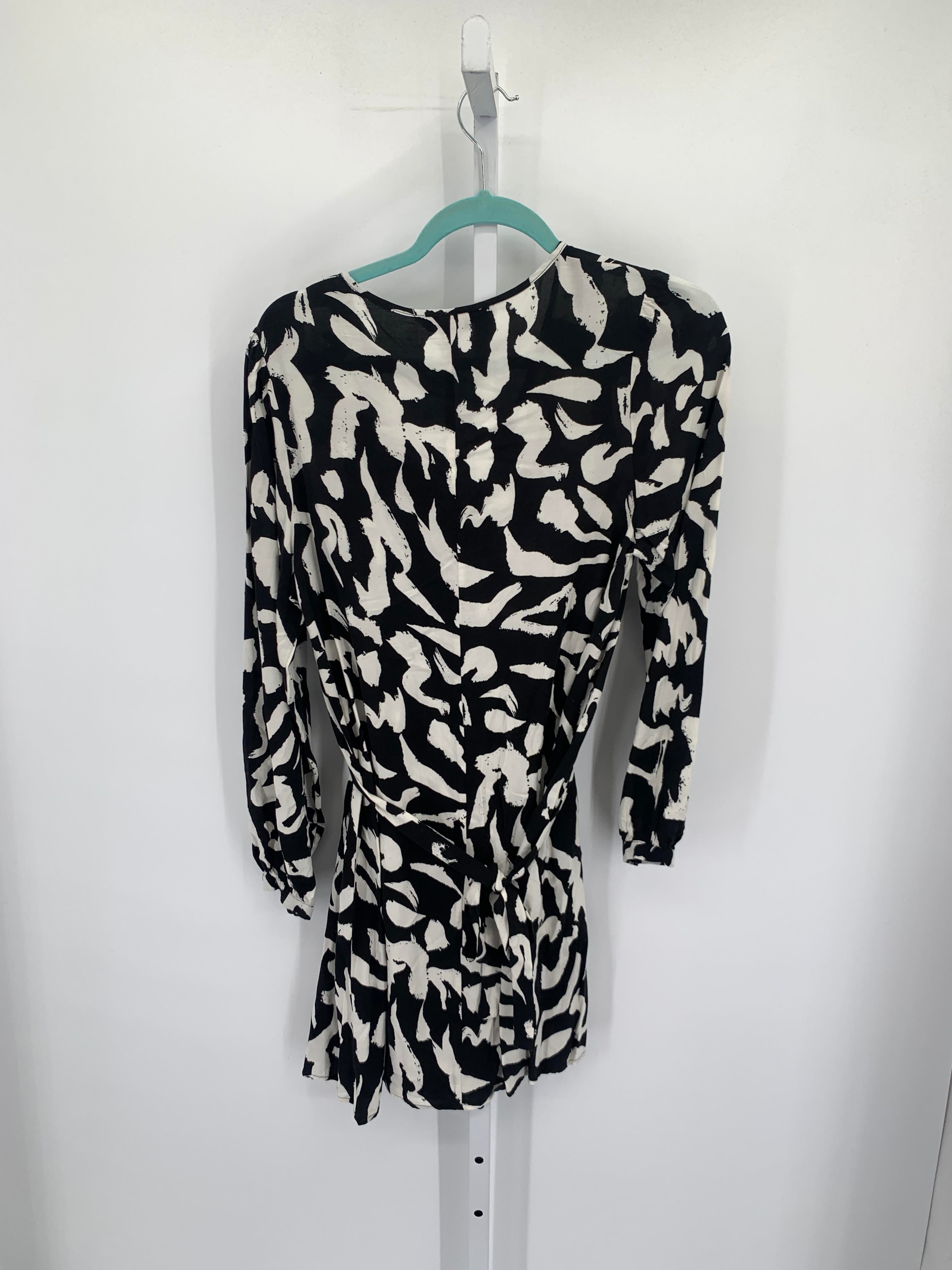 Nine West Size Medium Misses Long Sleeve Dress