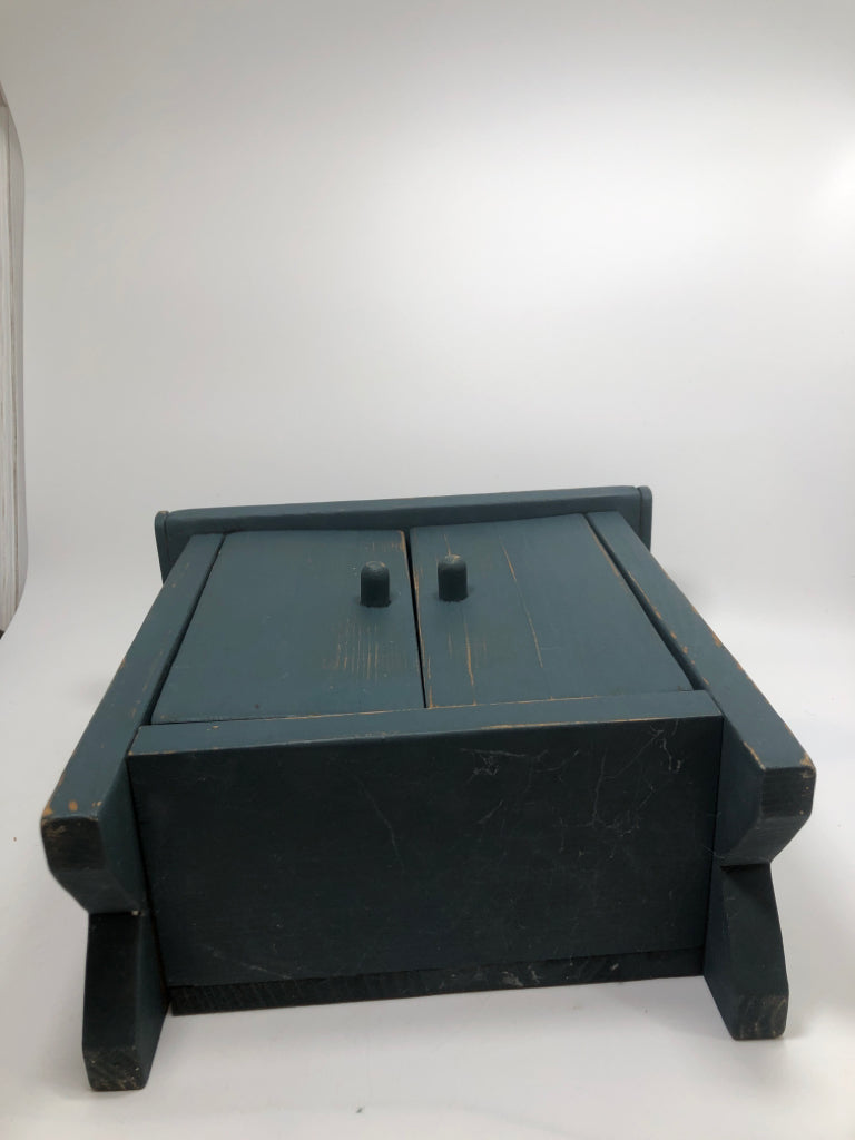 MINI BLUE WOODEN CABINET W/ 2 SHELVES.